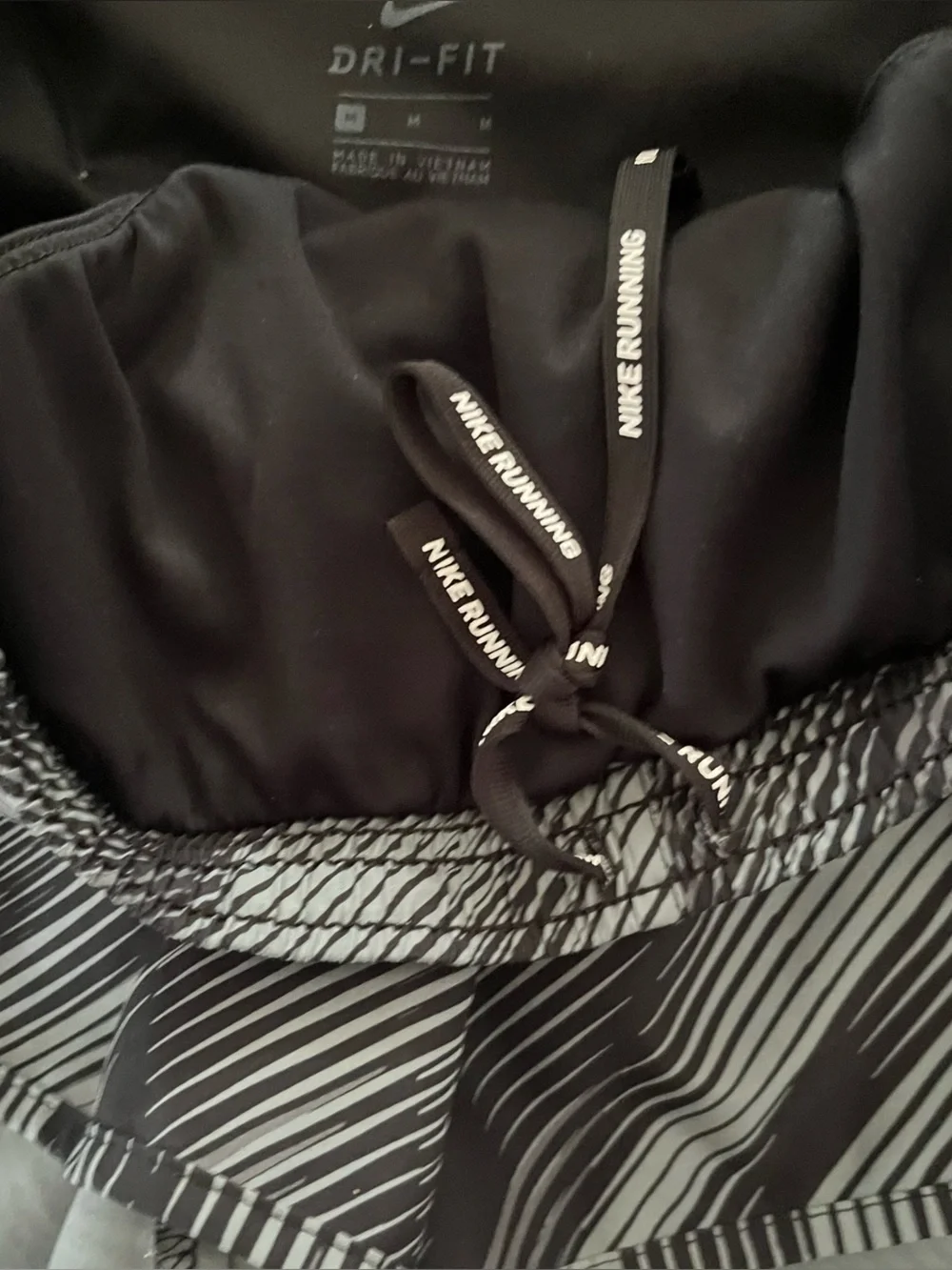 Nike Black & Gray Patterned Athletic Shorts